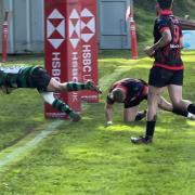 Alex Peterson scoring his opening try