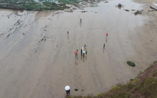 Exmouth Quakers walk the labyrinth